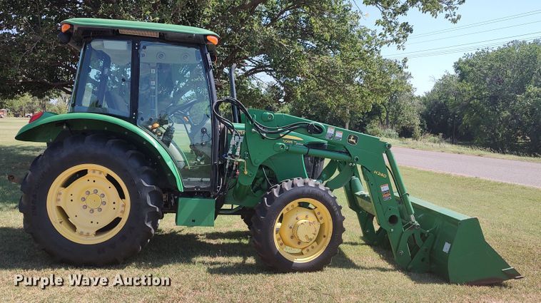 image for item LU9089 2013 John Deere 5055E MFWD tractor