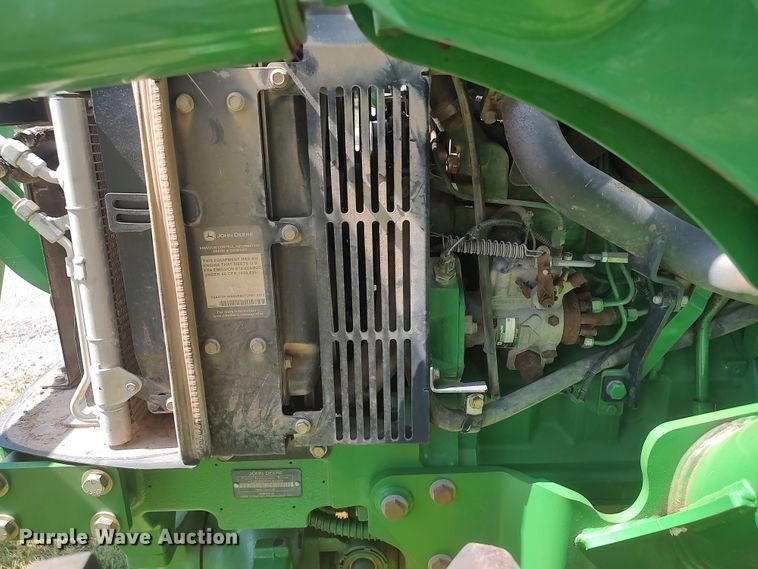 image for item LU9089 2013 John Deere 5055E MFWD tractor