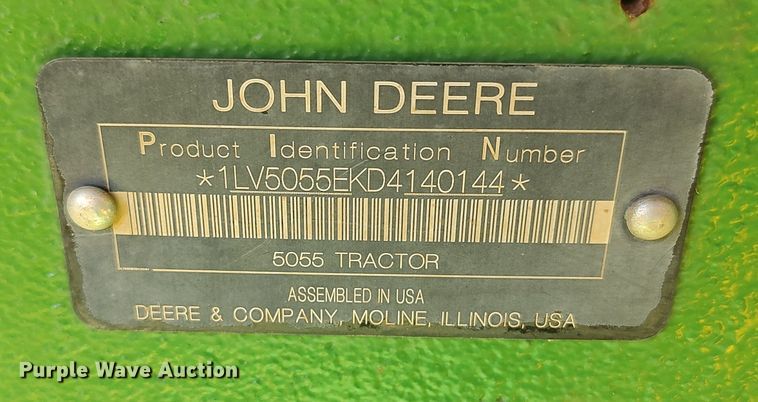 image for item LU9089 2013 John Deere 5055E MFWD tractor