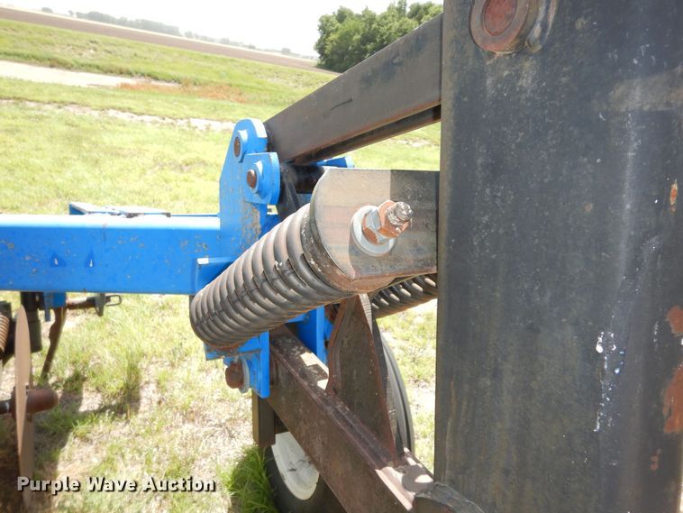 image for item MD9226 DMI Tiger  V-ripper