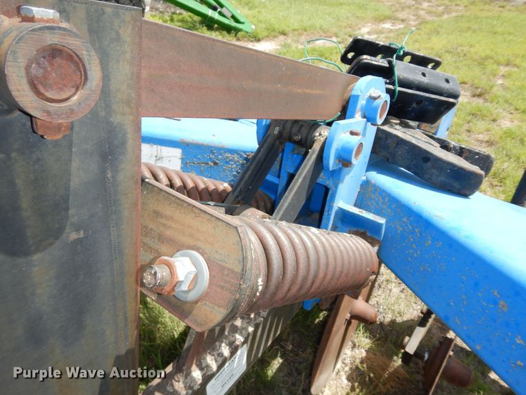 image for item MD9226 DMI Tiger  V-ripper