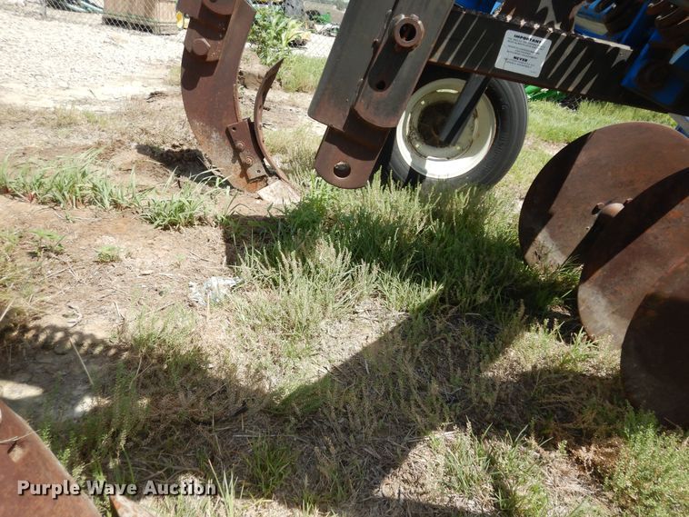 image for item MD9226 DMI Tiger  V-ripper