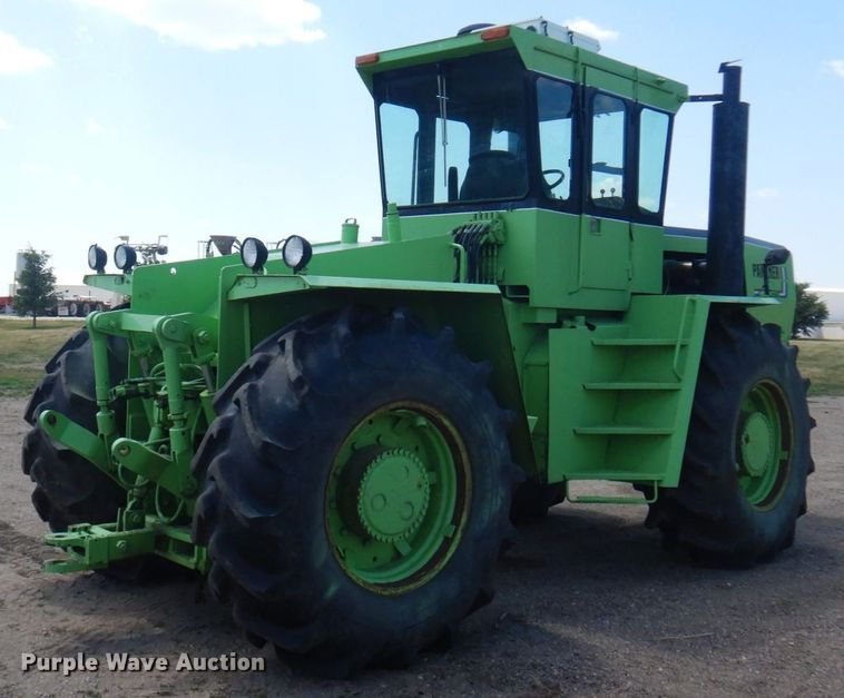 image for item MF9661 Steiger Panther III ST350  4WD tractor