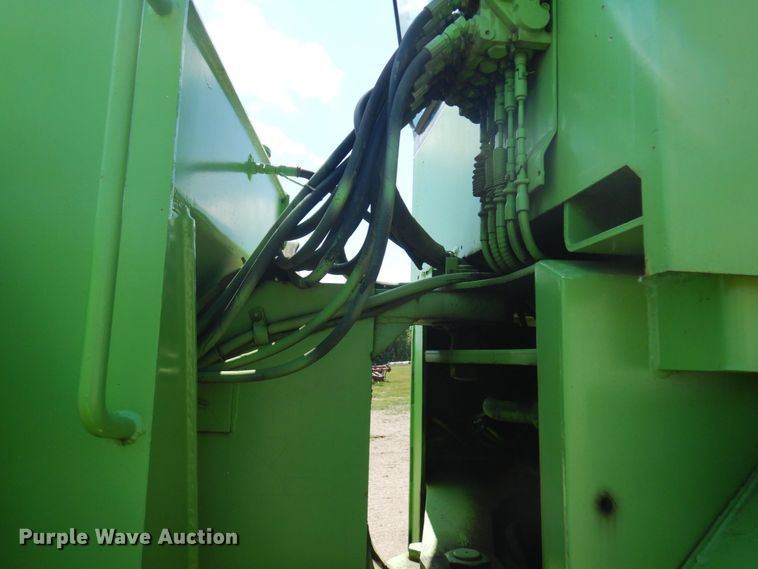 image for item MF9661 Steiger Panther III ST350  4WD tractor