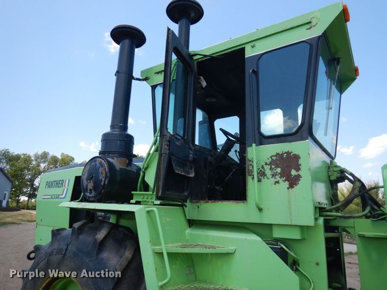 image for item MF9661 Steiger Panther III ST350  4WD tractor