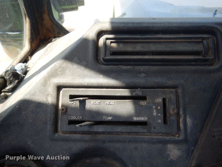 image for item MF9661 Steiger Panther III ST350  4WD tractor