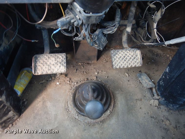 image for item MF9661 Steiger Panther III ST350  4WD tractor