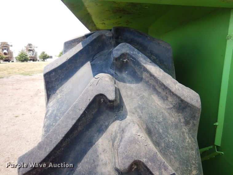 image for item MF9661 Steiger Panther III ST350  4WD tractor