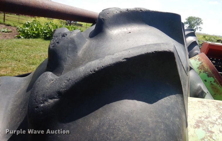 image for item MF9661 Steiger Panther III ST350  4WD tractor