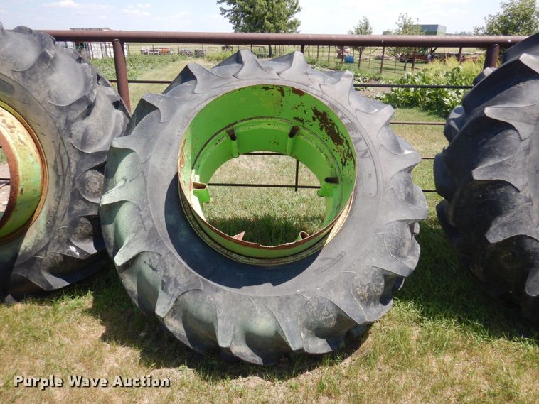 image for item MF9661 Steiger Panther III ST350  4WD tractor