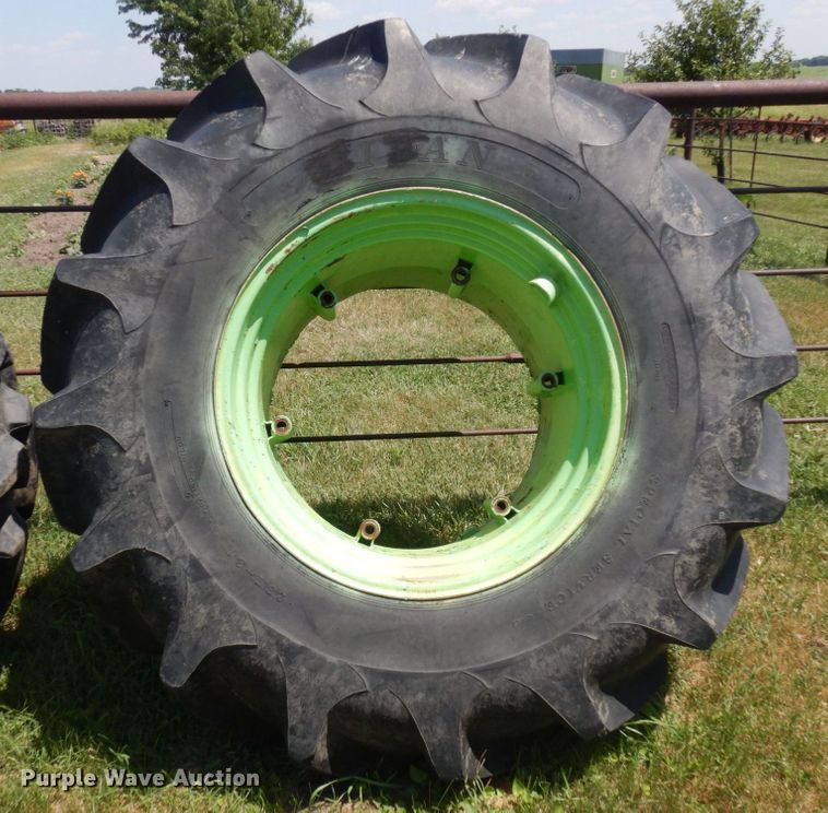 image for item MF9661 Steiger Panther III ST350  4WD tractor