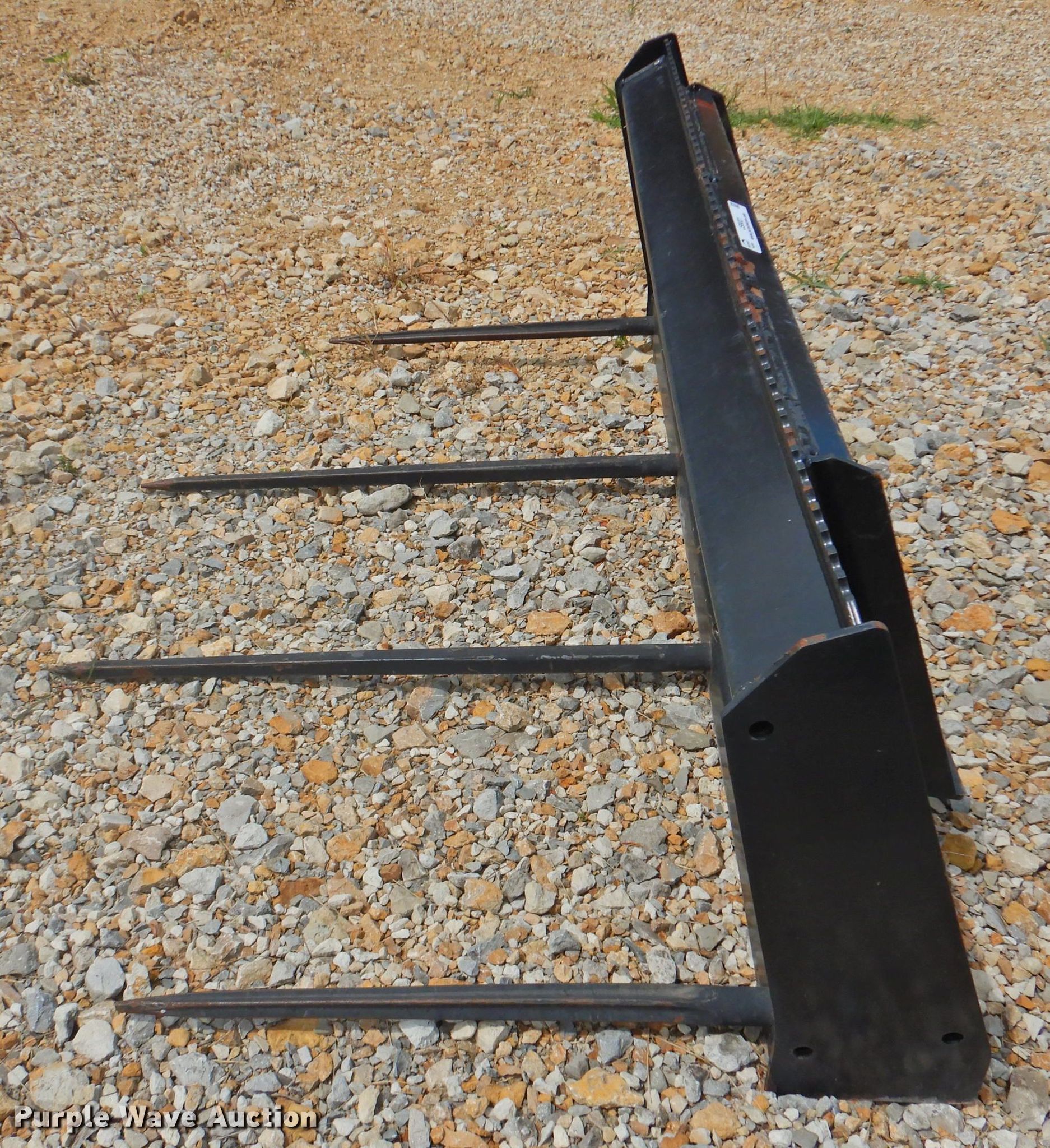 John Deere Worksite Pro skid steer bale spear in Overbrook, KS Item