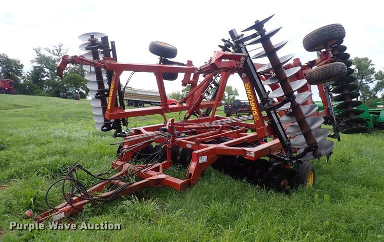 image for item DS7113 Sunflower 1433-29  tandem disk