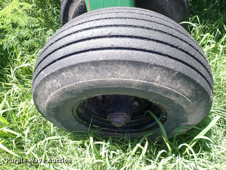 image for item DS7114 Great Plains 3S-4000 Solid Stand  grain drill