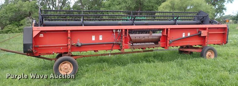 image for item DS7115 1999 Case IH 1020  flex head