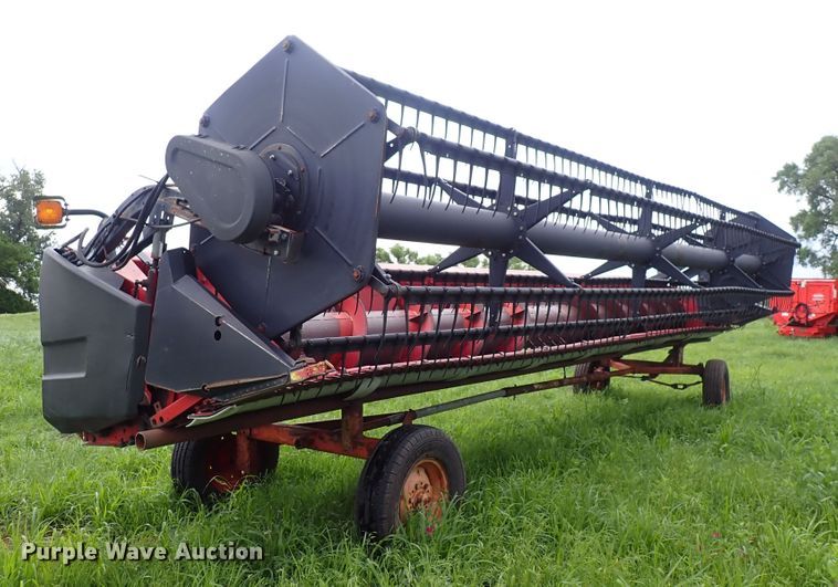 image for item DS7115 1999 Case IH 1020  flex head