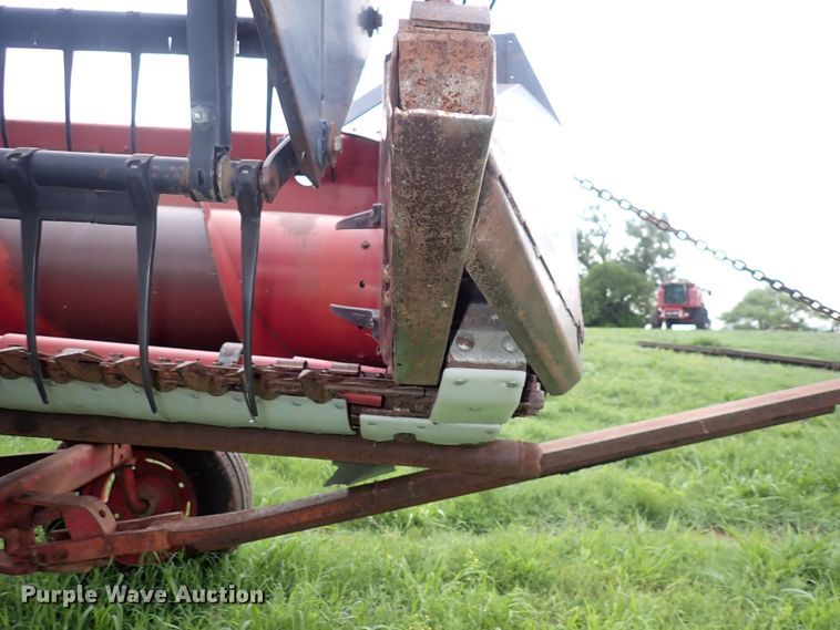 image for item DS7115 1999 Case IH 1020  flex head