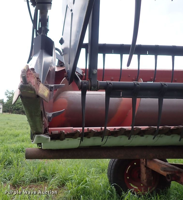 image for item DS7115 1999 Case IH 1020  flex head