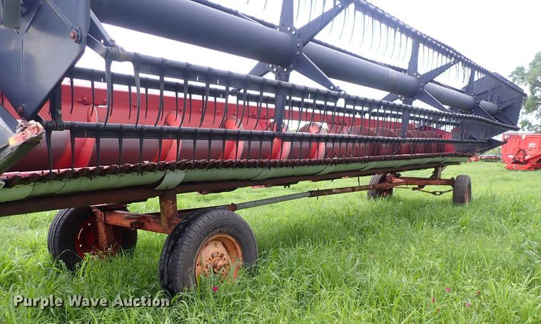 image for item DS7115 1999 Case IH 1020  flex head