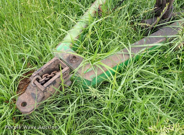 image for item DS7116 Kingsman  hay bale mover