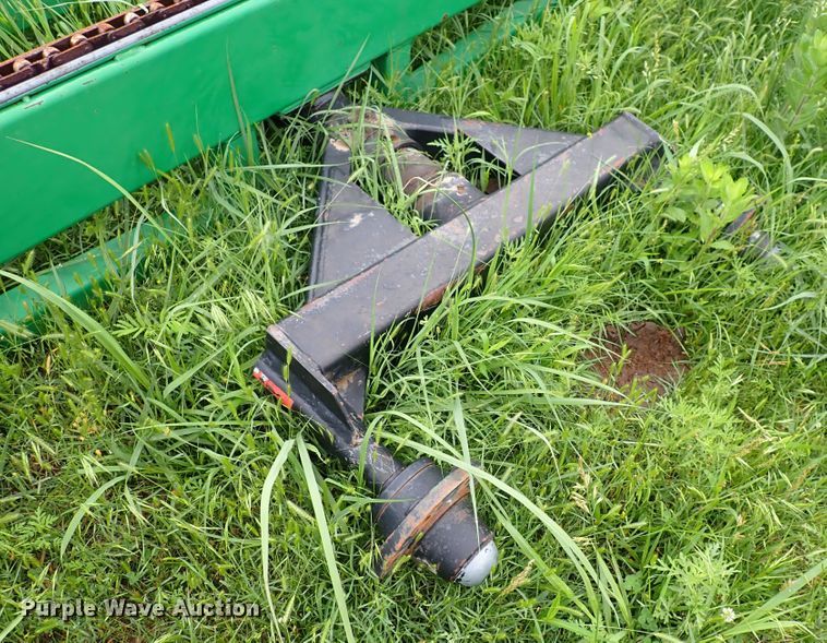 image for item DS7116 Kingsman  hay bale mover