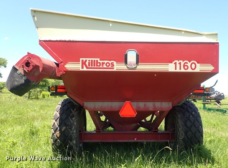 image for item DS7117 Killbros 1160  grain cart
