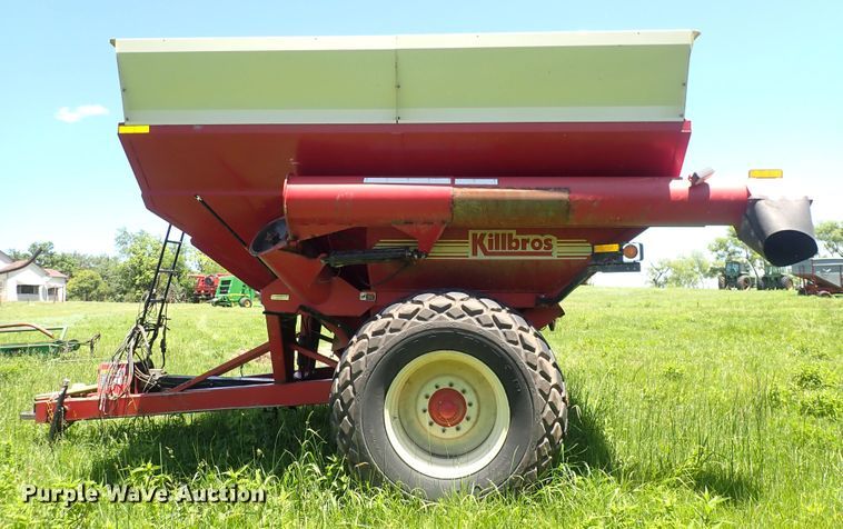 image for item DS7117 Killbros 1160  grain cart