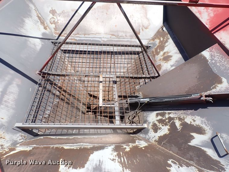 image for item DS7117 Killbros 1160  grain cart