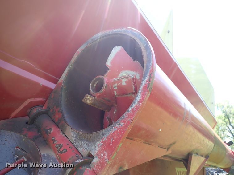 image for item DS7117 Killbros 1160  grain cart