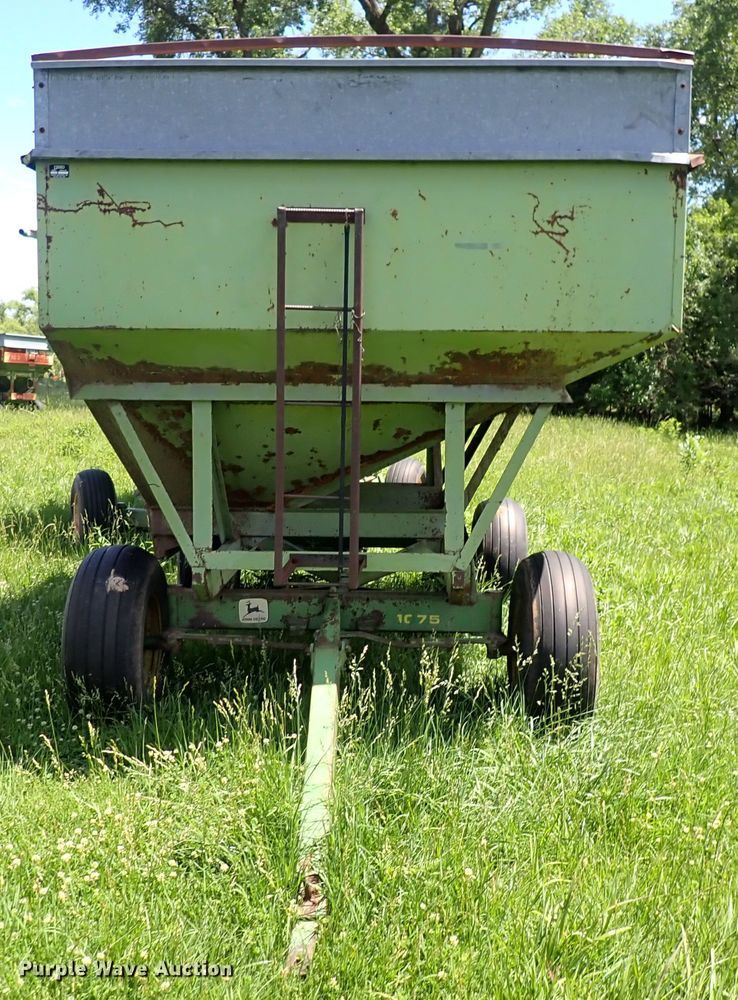 image for item DS7128 Parker  gravity wagon