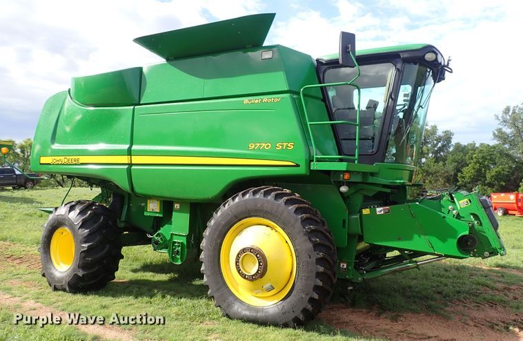 image for item DS7131 2008 John Deere 9770 STS  combine