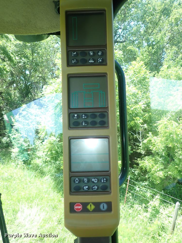 image for item DS7131 2008 John Deere 9770 STS  combine