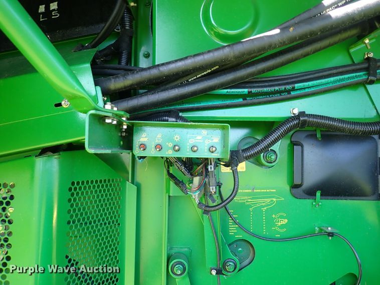 image for item DS7131 2008 John Deere 9770 STS  combine