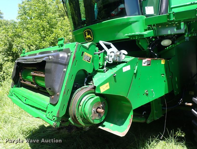 image for item DS7131 2008 John Deere 9770 STS  combine