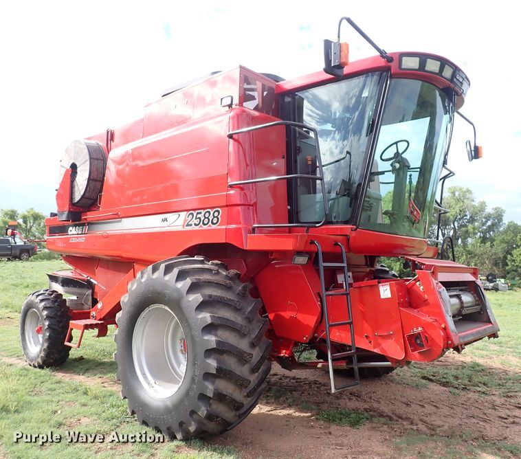 image for item DS7135 2007 Case IH 2588 AFS  combine