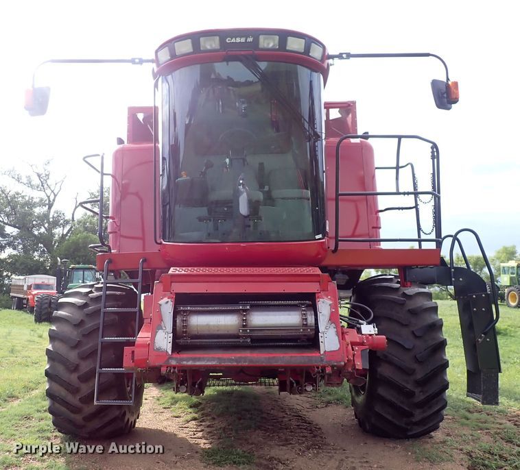 image for item DS7135 2007 Case IH 2588 AFS  combine