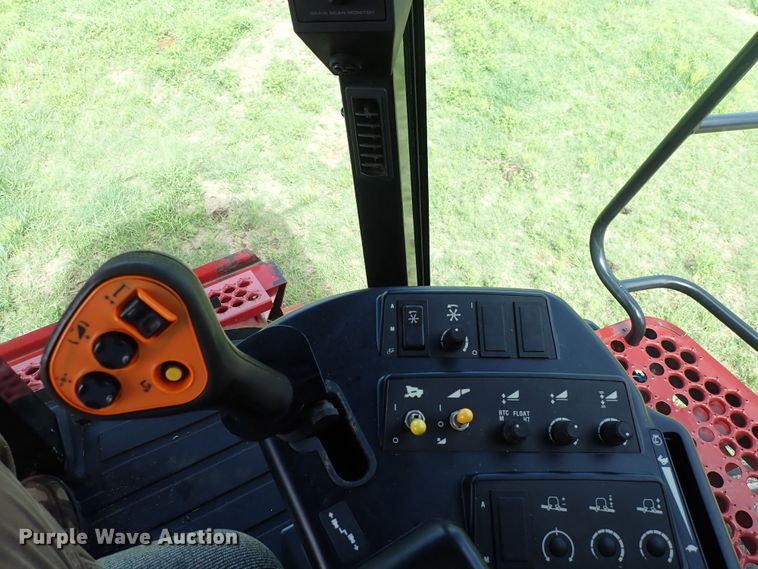 image for item DS7135 2007 Case IH 2588 AFS  combine