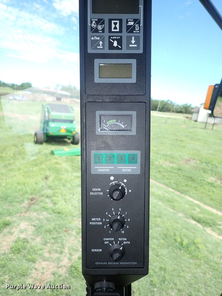 image for item DS7135 2007 Case IH 2588 AFS  combine