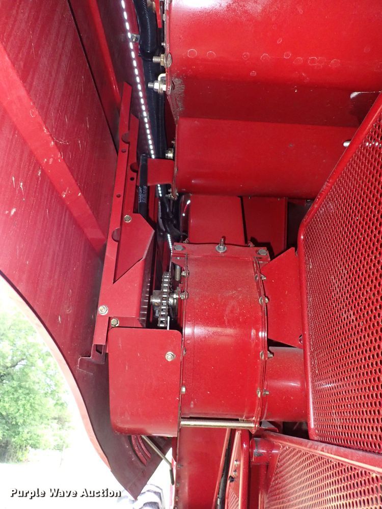 image for item DS7135 2007 Case IH 2588 AFS  combine