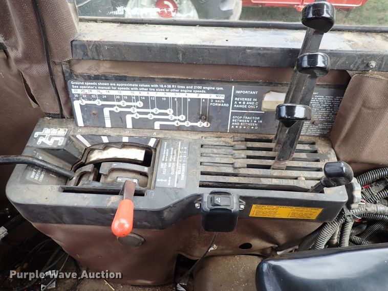 image for item DS7137 1982 John Deere 8850  4WD tractor