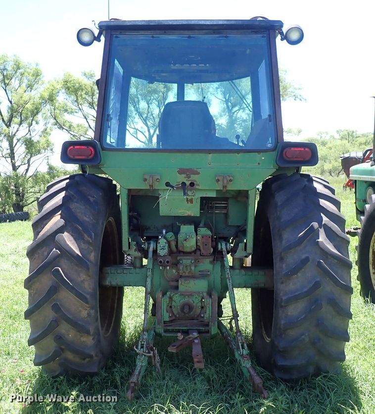 image for item DS7138 1976 John Deere 4430  tractor