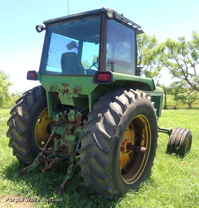 image for item DS7138 1976 John Deere 4430  tractor