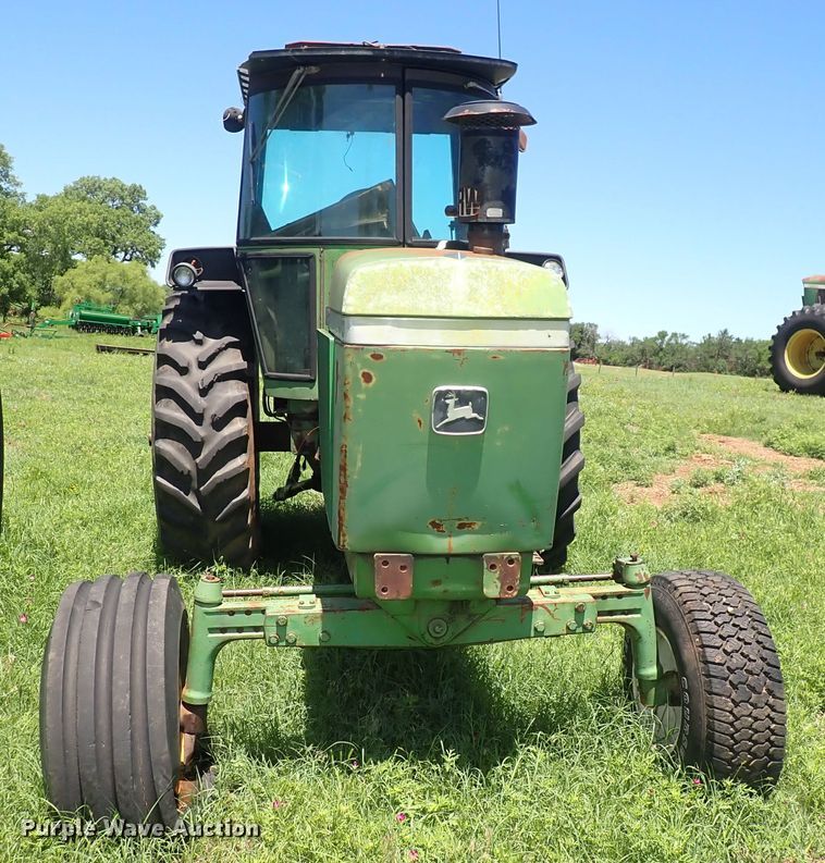 image for item DS7138 1976 John Deere 4430  tractor