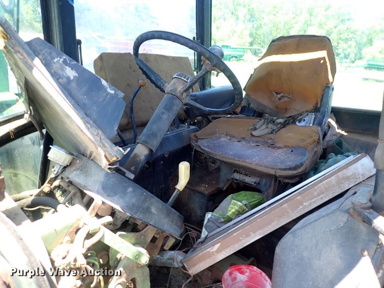 image for item DS7138 1976 John Deere 4430  tractor