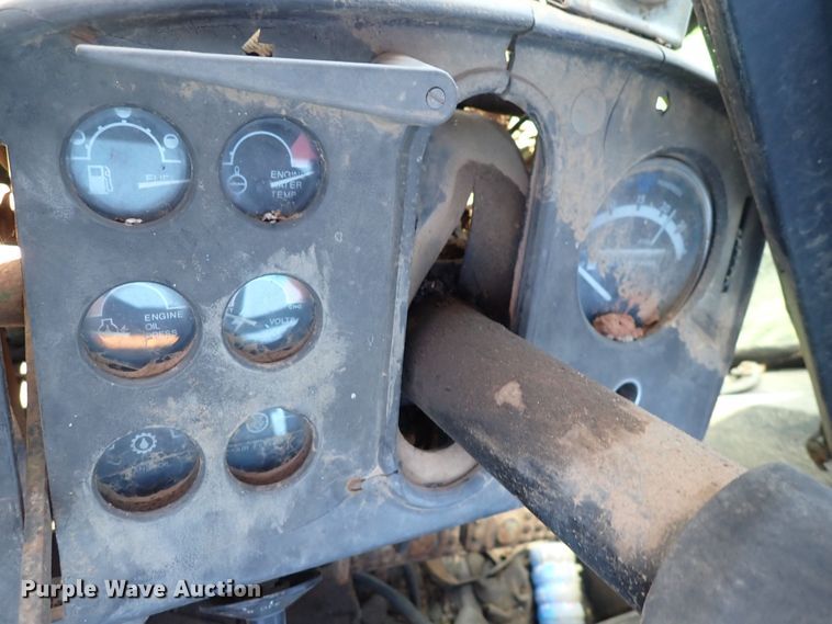 image for item DS7138 1976 John Deere 4430  tractor