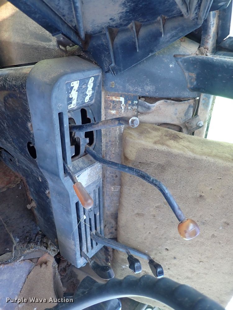 image for item DS7138 1976 John Deere 4430  tractor