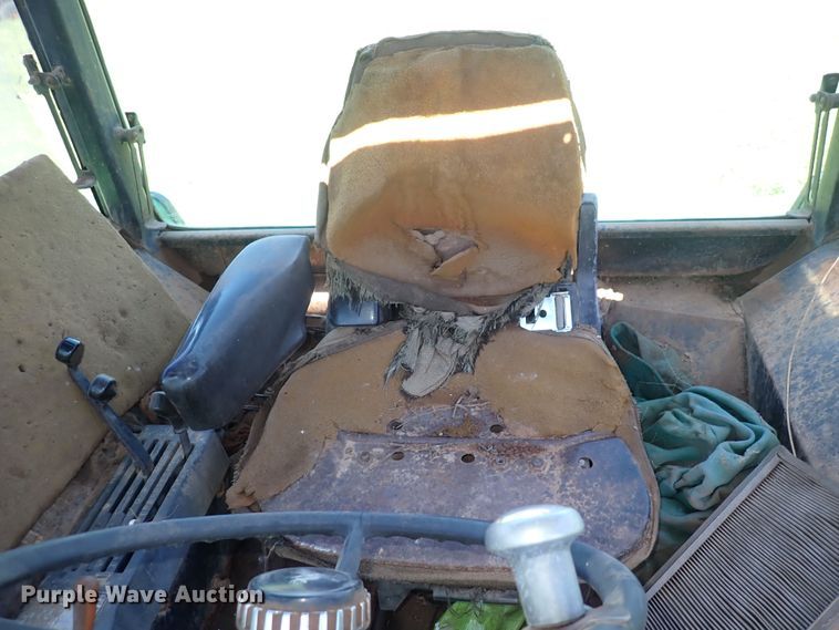 image for item DS7138 1976 John Deere 4430  tractor