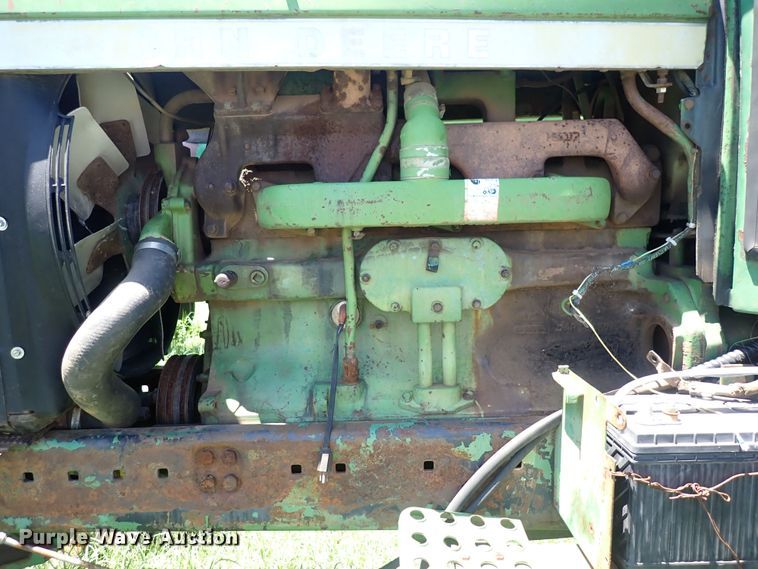 image for item DS7138 1976 John Deere 4430  tractor