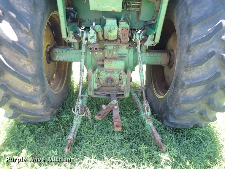 image for item DS7138 1976 John Deere 4430  tractor
