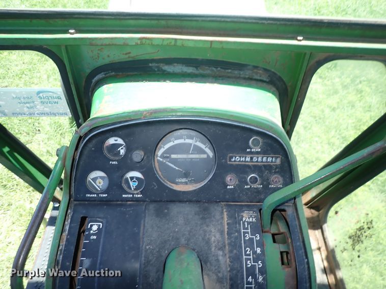 image for item DS7139 1972 John Deere 4320  tractor